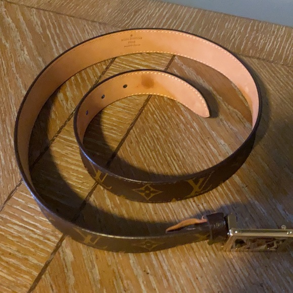 Louis Vuitton belt - Picture 2 of 5